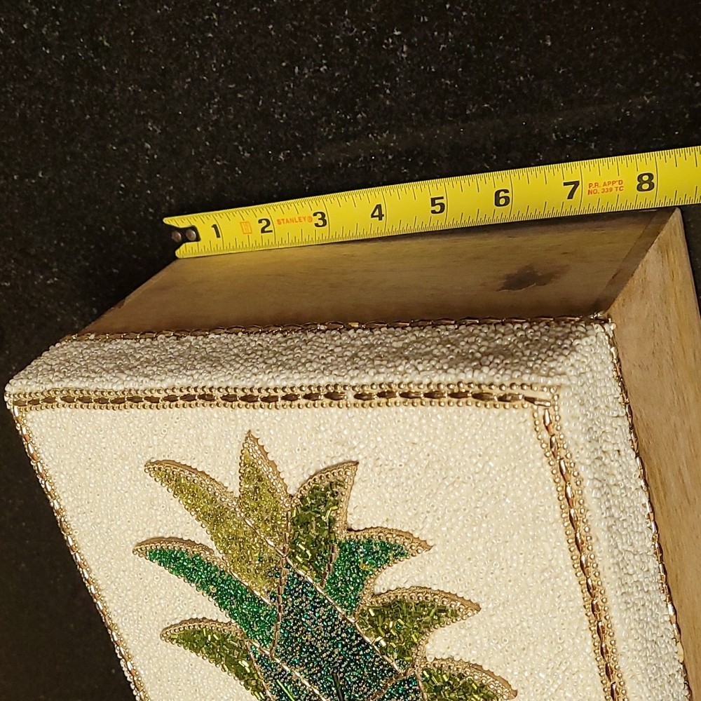 Pineapple Embellished Keepsake Box - Picture 8 of 12